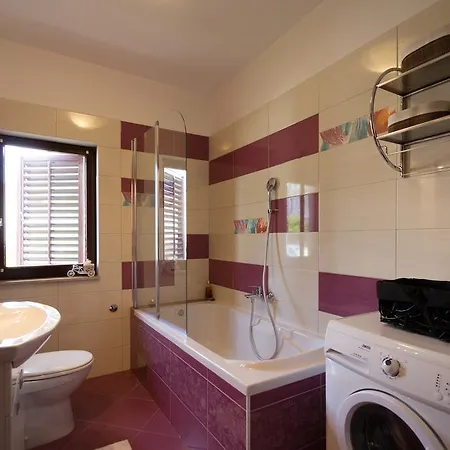 Apartament Roka *